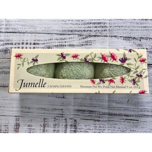 VTG Jumelle Set French Milled Soaps Floral Fragrance Embossed Green Round Bars